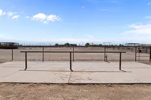 22544 W Barwick Dr, Wittmann, AZ 85361 - Photo 39