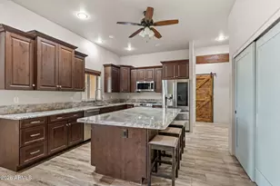 22544 W Barwick Dr, Wittmann, AZ 85361 - Photo 9