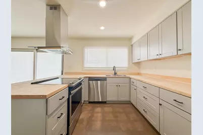 4440 W Solano Drive N, Glendale, AZ 85301 - Photo 9