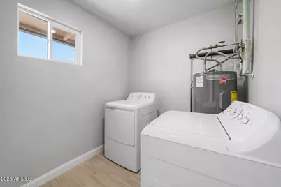 106 E Indigo Street, Mesa, AZ 85201 - Photo 17