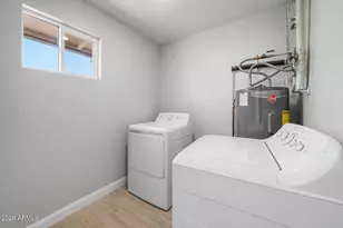 106 E Indigo St, Mesa, AZ 85201 - Photo 17