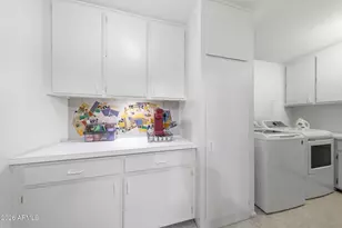 10102 W Highwood Ln, Sun City, AZ 85373 - Photo 27