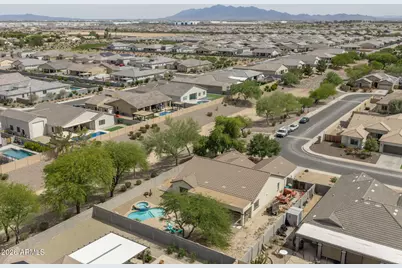 18302 W Georgia Avenue, Litchfield Park, AZ 85340 - Photo 29