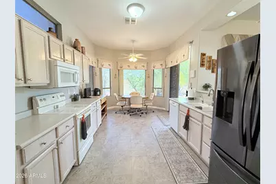 7205 E Palo Brea Drive, Gold Canyon, AZ 85118 - Photo 11