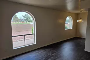 9222 N 35th Ave, Phoenix, AZ 85051 - Photo 5
