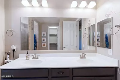 18904 W Mercer Lane, Surprise, AZ 85388 - Photo 11