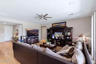 18904 W Mercer Ln, Surprise, AZ 85388 - Photo 5