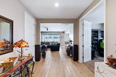 18904 W Mercer Lane, Surprise, AZ 85388 - Photo 3