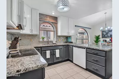 8010 W Shaw Butte Drive, Peoria, AZ 85345 - Photo 5