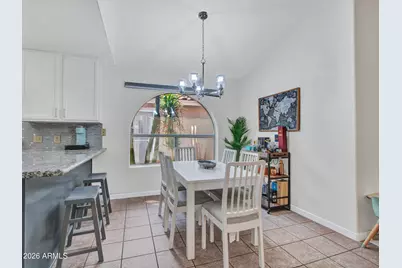 8010 W Shaw Butte Drive, Peoria, AZ 85345 - Photo 11