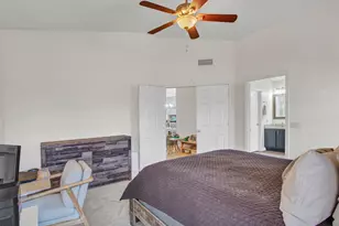 8010 W Shaw Butte Dr, Peoria, AZ 85345 - Photo 21