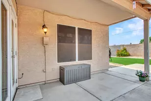 8010 W Shaw Butte Dr, Peoria, AZ 85345 - Photo 15