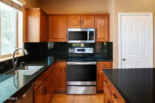 44228 W McClelland Dr, Maricopa, AZ 85138 - Photo 5