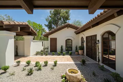 8306 N Merion Way, Paradise Valley, AZ 85253 - Photo 3