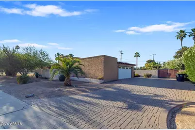 6802 E Paradise Parkway, Scottsdale, AZ 85251 - Photo 101