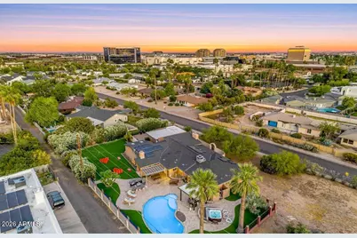 6802 E Paradise Parkway, Scottsdale, AZ 85251 - Photo 11