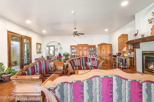 8933 S Yell Ln, Hereford, AZ 85615 - Photo 5