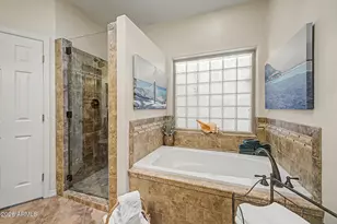 6314 W Hill Ln, Glendale, AZ 85310 - Photo 27