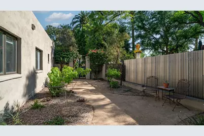 20 W Medlock Drive, Phoenix, AZ 85013 - Photo 3