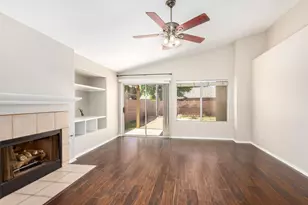 139 W Oxford Ln, Gilbert, AZ 85233 - Photo 9