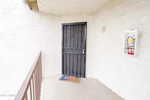 10444 N 69th St, Paradise Valley, AZ 85253 - Photo 3
