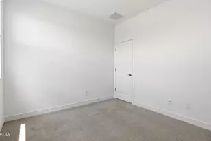 7927 N 77th Ave, Glendale, AZ 85303 - Photo 17