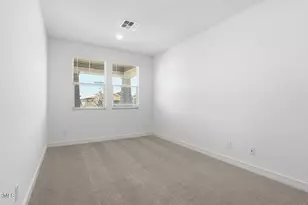 7927 N 77th Ave, Glendale, AZ 85303 - Photo 11
