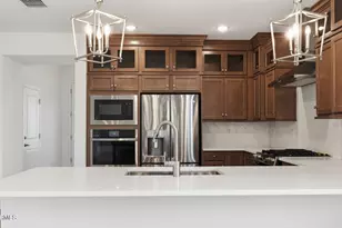 7927 N 77th Ave, Glendale, AZ 85303 - Photo 5