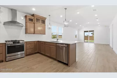 7927 N 77th Avenue, Glendale, AZ 85303 - Photo 3