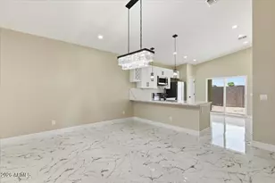 9889 W Heather Dr, Arizona City, AZ 85123 - Photo 11