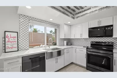7329 N Via Camello Del Norte -- #115, Scottsdale, AZ 85258 - Photo 1