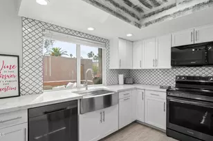 7329 N Via Camello Del Norte --, Scottsdale, AZ 85258 - Photo 1