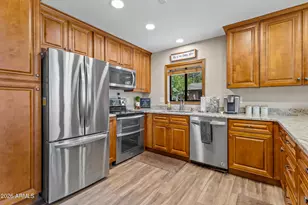 860 E Beaver Pl, Munds Park, AZ 86017 - Photo 17
