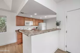 1125 E Broadway Rd, Tempe, AZ 85282 - Photo 15