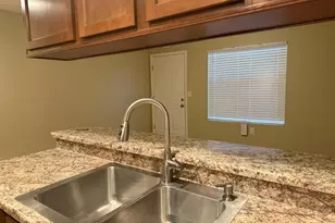 461 W Holmes Ave, Mesa, AZ 85210 - Photo 11