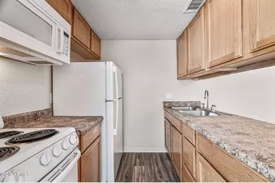 3141 E Cypress Street #Apt 7, Phoenix, AZ 85008 - Photo 7