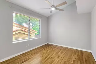 5640 E Bell Rd, Scottsdale, AZ 85254 - Photo 25