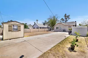 1926 W Holly St, Phoenix, AZ 85009 - Photo 29