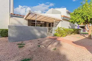 220 N 22nd Pl, Mesa, AZ 85213 - Photo 3