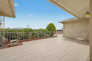 9726 W Hutton Dr, Sun City, AZ 85351 - Photo 5