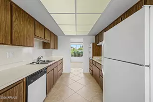 9726 W Hutton Dr, Sun City, AZ 85351 - Photo 21