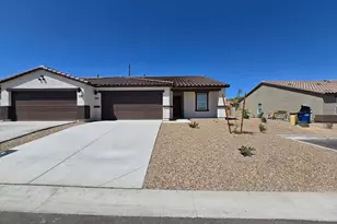 736 Dylan Ct, Wickenburg, AZ 85390 - Photo 1