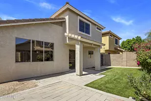 4052 E Abraham Ln, Phoenix, AZ 85050 - Photo 23