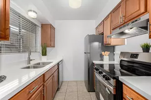 4630 N 68th St, Scottsdale, AZ 85251 - Photo 3