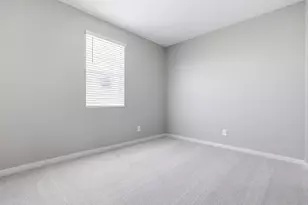 8081 N 185th Ln, Waddell, AZ 85355 - Photo 9
