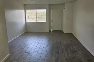 3810 E Earll Dr, Phoenix, AZ 85018 - Photo 7