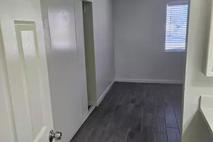 3810 E Earll Dr, Phoenix, AZ 85018 - Photo 13