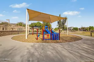 10352 W Sands Dr, Peoria, AZ 85383 - Photo 41