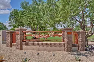 10352 W Sands Dr, Peoria, AZ 85383 - Photo 37