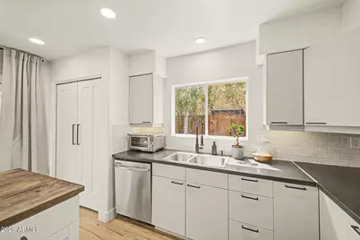 17606 N 17th Place #1026, Phoenix, AZ 85022 - Photo 9